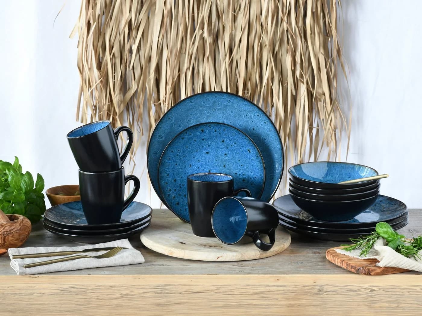 Creatable Kombiservice Capri Blau Keramik 16-teilig