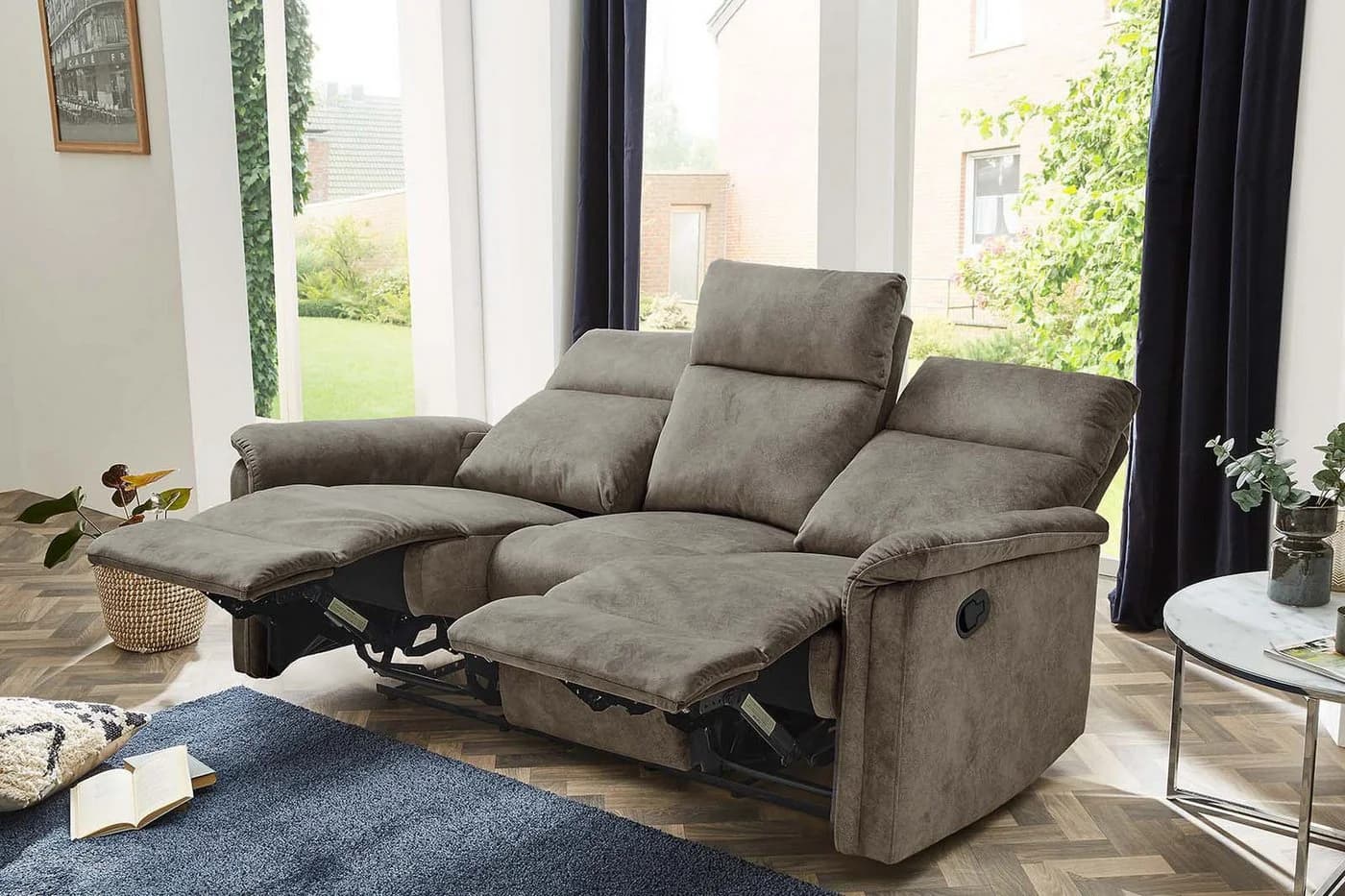 Jockenhöfer Gruppe 3-Sitzer Sofa Amrum mit Relaxfunktion Hellgrau