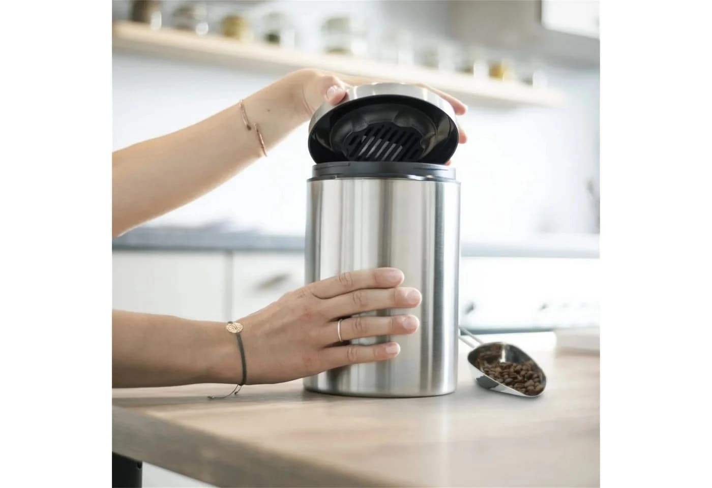 Xavax Kaffeedose Edelstahl Luftdicht mit Dosierlöffel Silber - Bild 3
