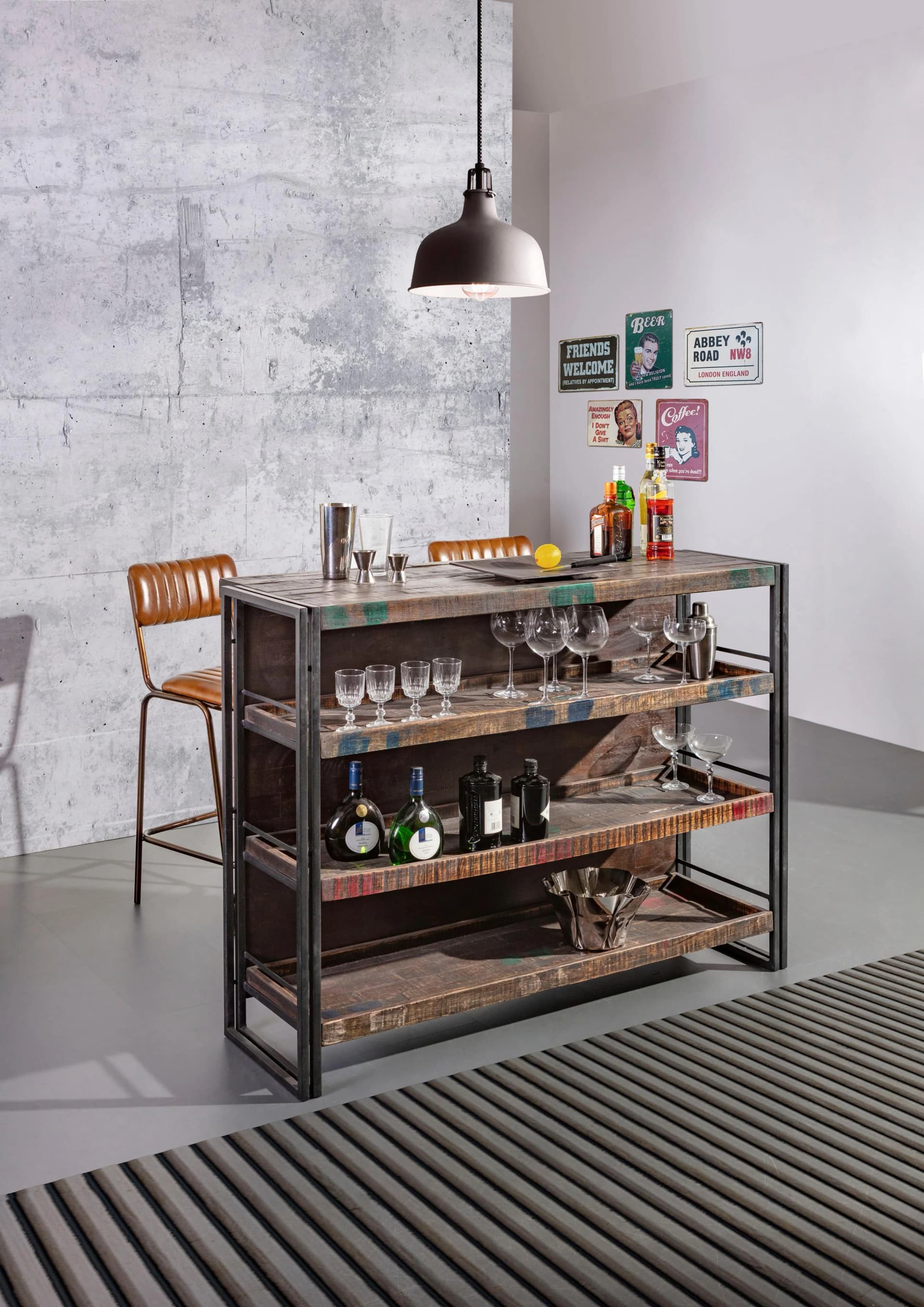 GUTMANN FACTORY Barschrank Titan Antikbraun Massivholz Metall
