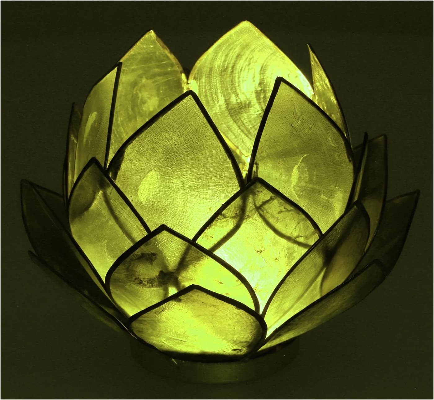 Guru-Shop Windlicht Lotus Teelicht Muschel Olivgrün