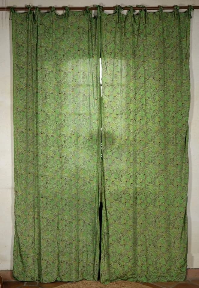 Guru-Shop Vorhang Seidige Boho Vorhänge Grün 1 Paar - Bild 4