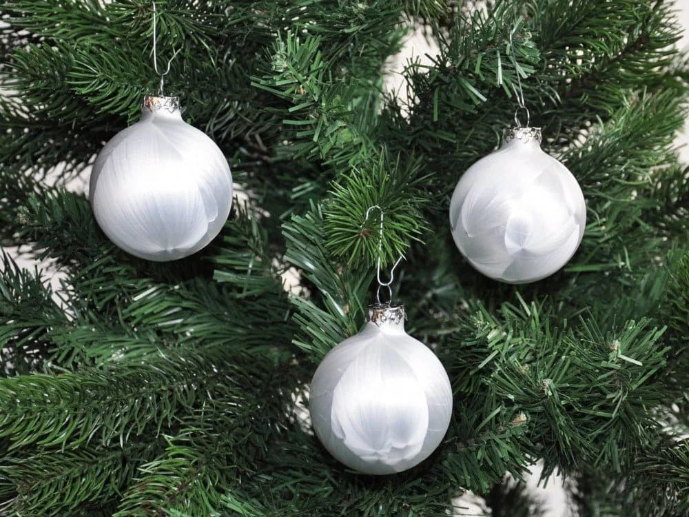 JACK Christbaumschmuck Set 15x Kugel 6cm + 1x Spitze 25cm Weiß Eislack Glas - Bild 4