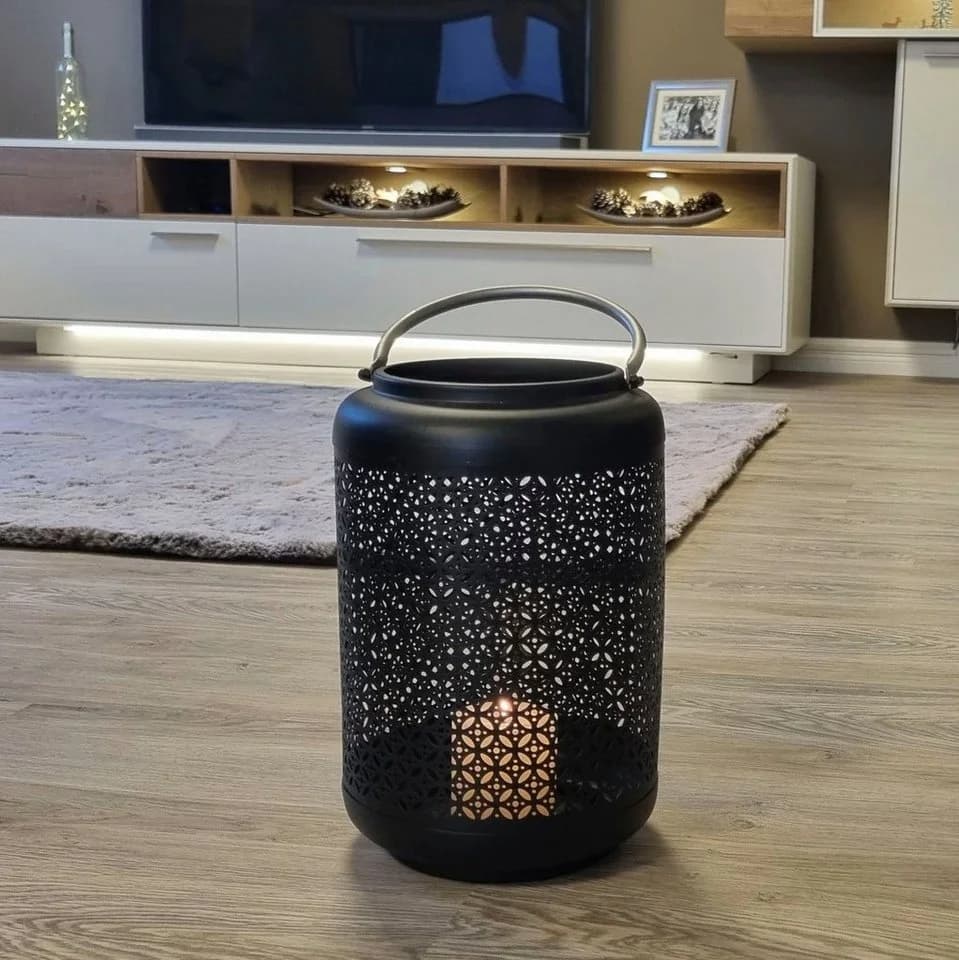 AMBIENTE HAUS Kerzenlaterne mit Silber-Griff schwarz