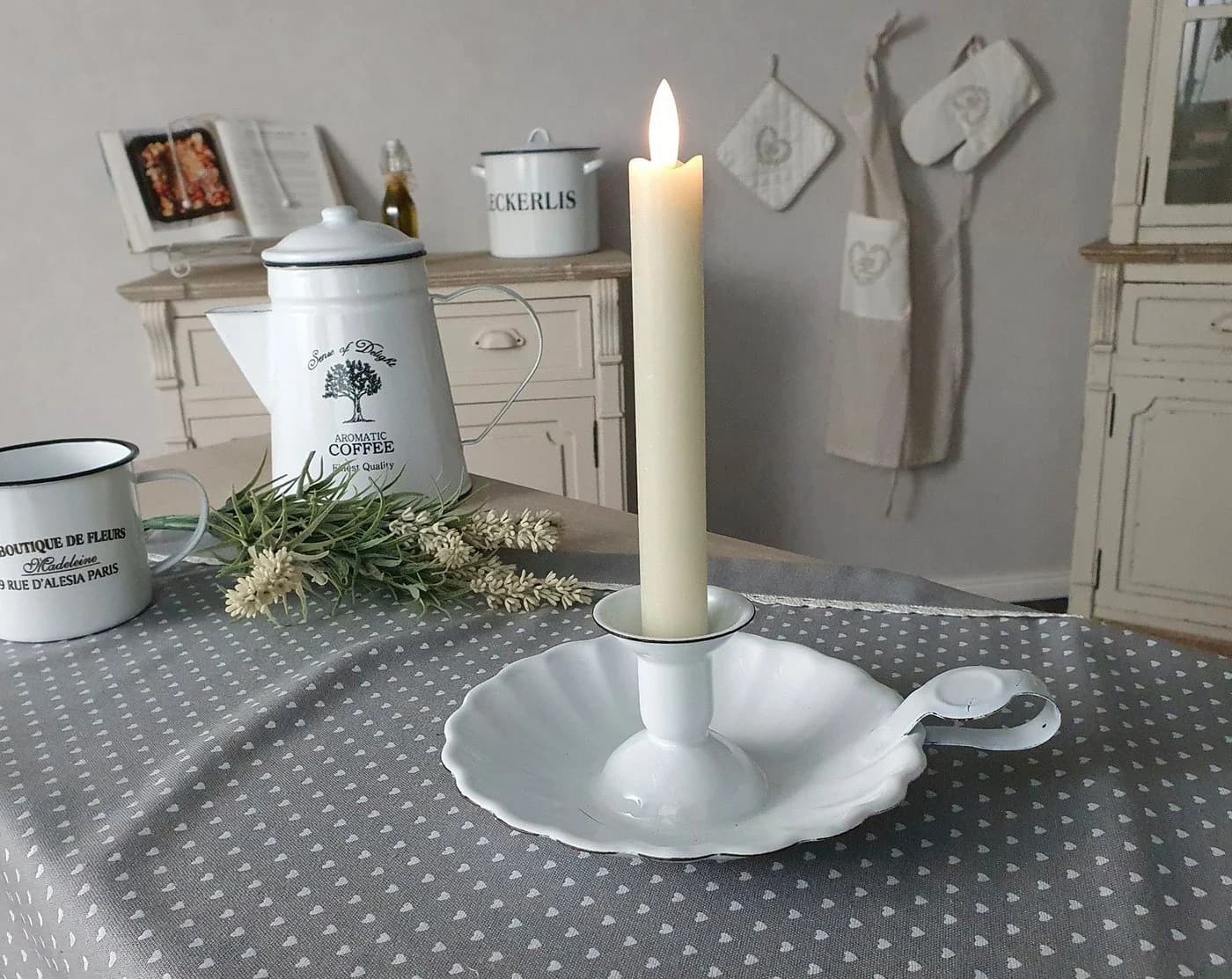 Kerzenständer AMBIENTE HAUS Emaille Antikweiß - Bild 3