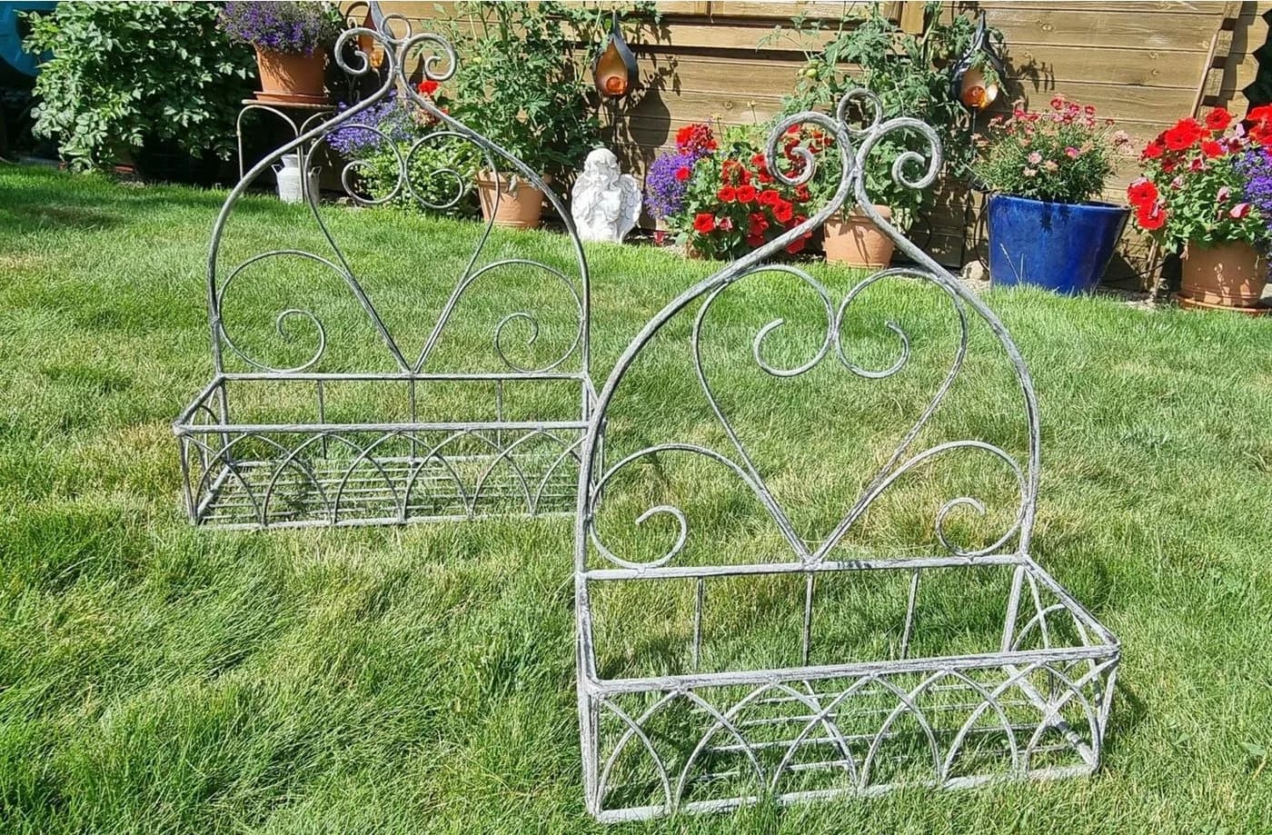 AMBIENTE HAUS Wandregal 2er Set Eckig Grau Metall - Bild 3