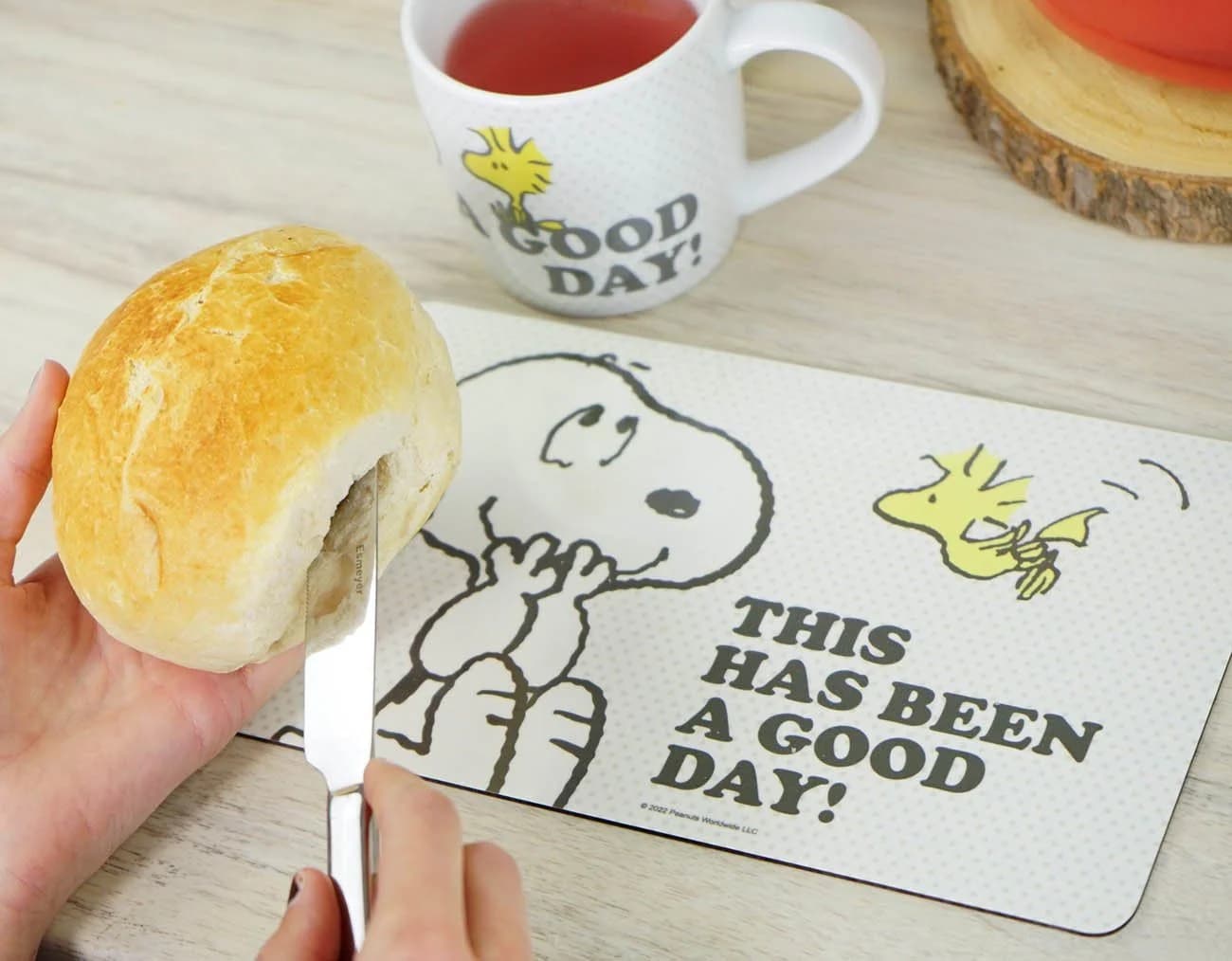 Geda Labels GmbH Snoopy Good Day Frühstücksbrettchen Weiß Resopal