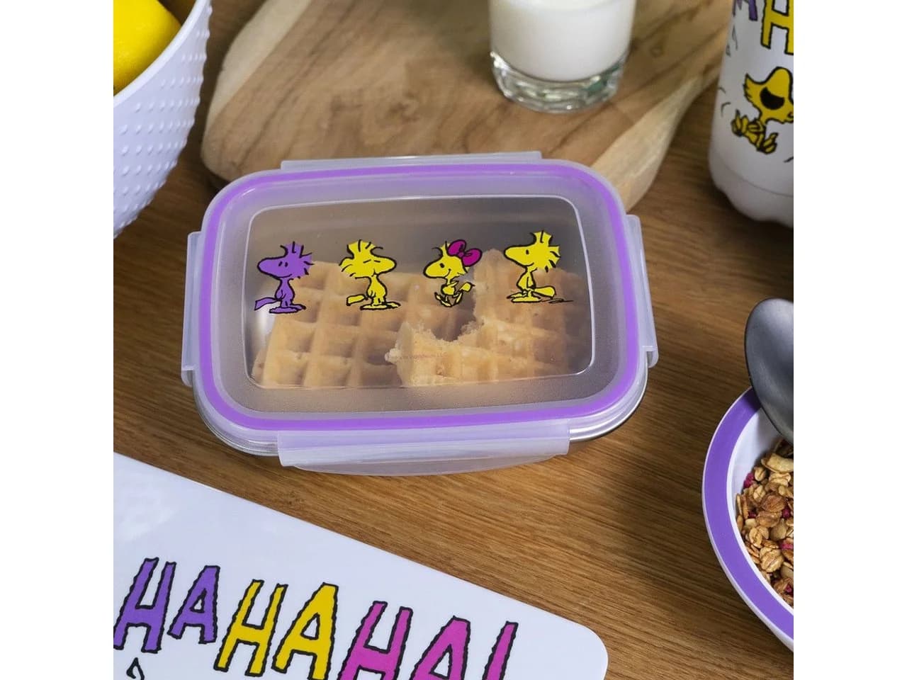 Geda Labels Lunchbox Peanuts Woodstock Edelstahl Lila 550ml - Bild 3
