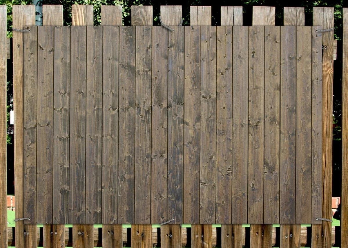 Wallario Sichtschutzzaunmatte Holzpaneel Grau-Braun