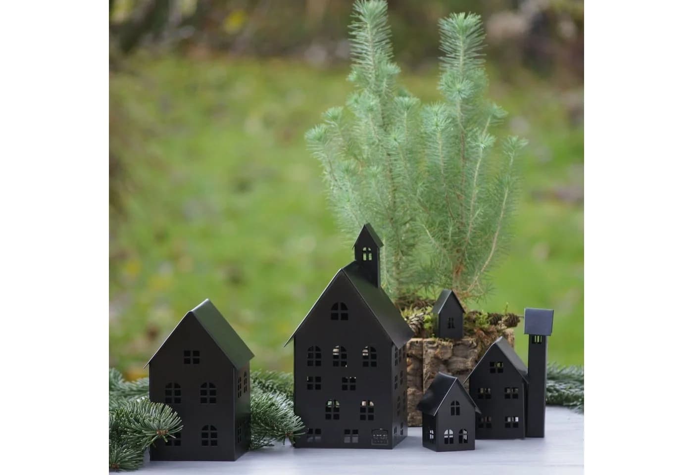 UNUS HOME Teelichthalter Deko Häuser Metall 5er Set Schwarz - Bild 5
