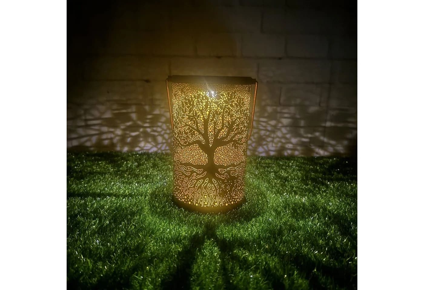 UNUS GARDEN Solarlaterne Metall Kupferfarben mit Baum-Dekor - Bild 4