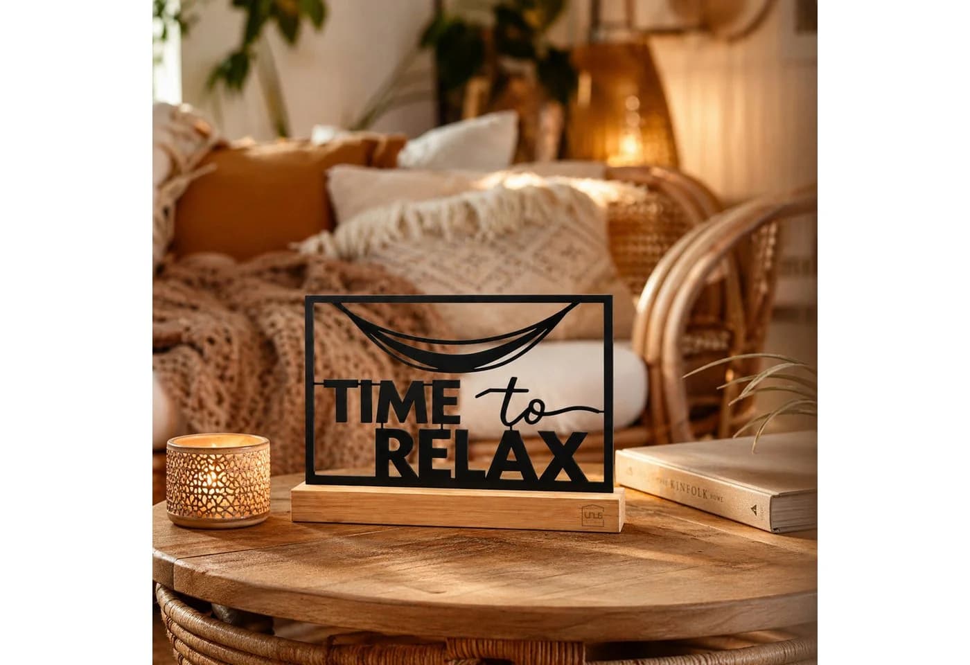 UNUS HOME Dekofigur „Time to Relax“ Schriftzug Metall Holzsockel - Bild 5