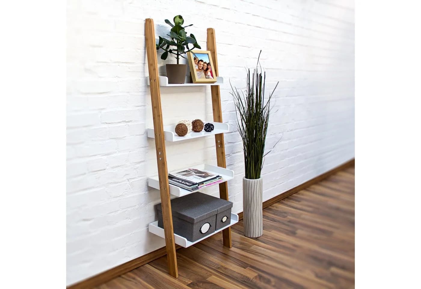 relaxdays Leiterregal BAMBOO 4-stufig Weiß/Braun Bambus MDF