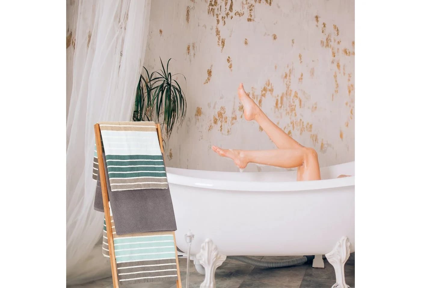 relaxdays Handtuchständer Bambus Freistehend 4 Stufen Natur - Bild 3
