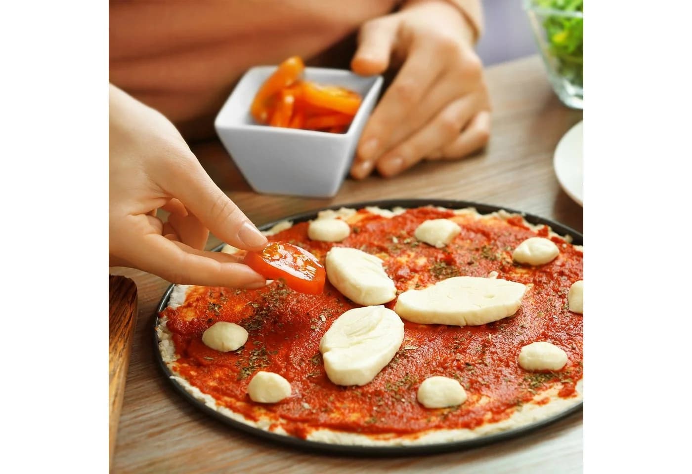 relaxdays Pizzablech 4er Set rund Grau Carbonstahl - Bild 5