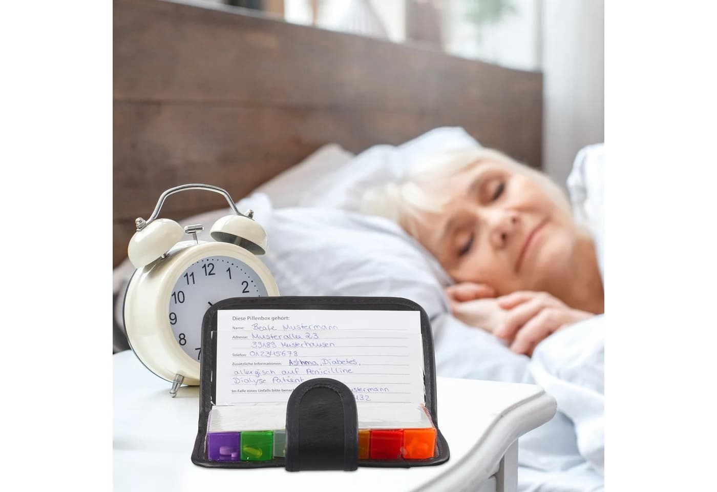 relaxdays Pillendose 2x Tablettenbox 7 Tage Schwarz/Bunt mit Etui