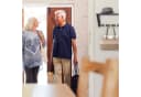 relaxdays Wandgarderobe mit Ablage Schwarz/Silber 5 Haken Bild 3