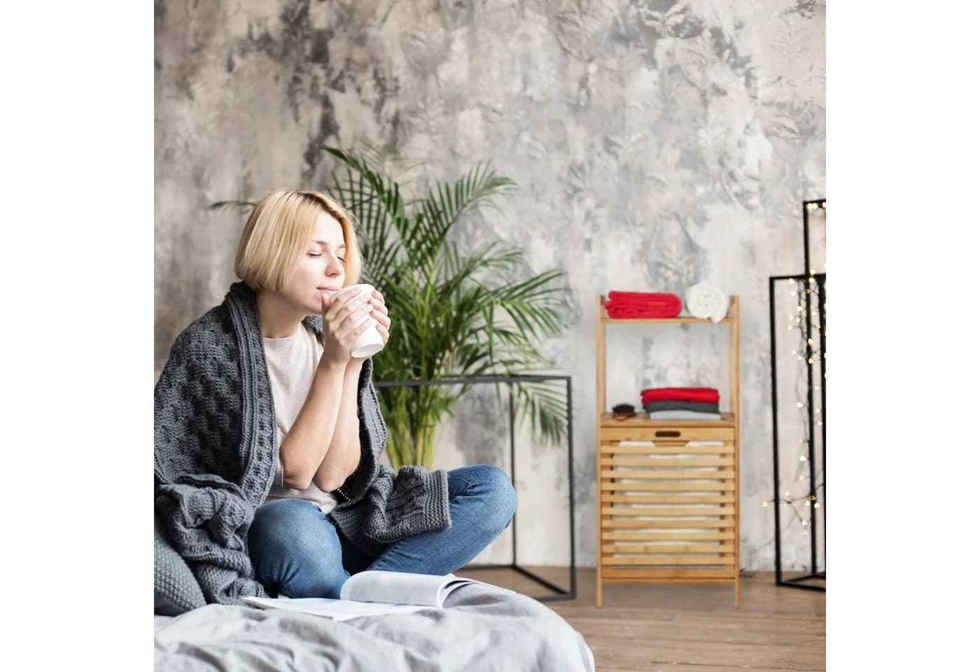 relaxdays Wäschetruhe Bambus mit Ablage - Bild 5