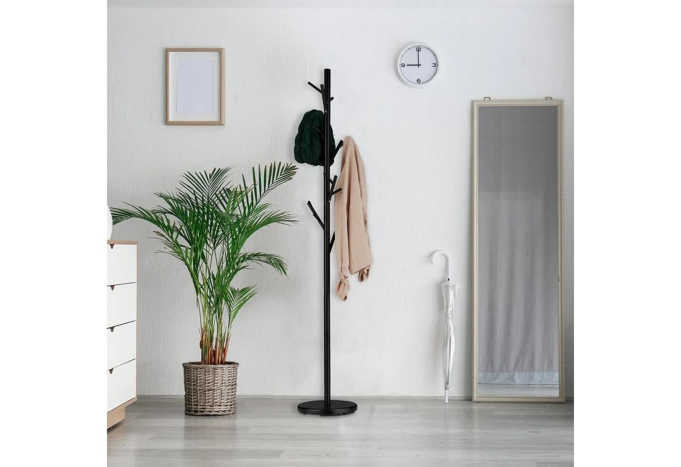 relaxdays Garderobenständer Schwarz Baumform 12 Haken
