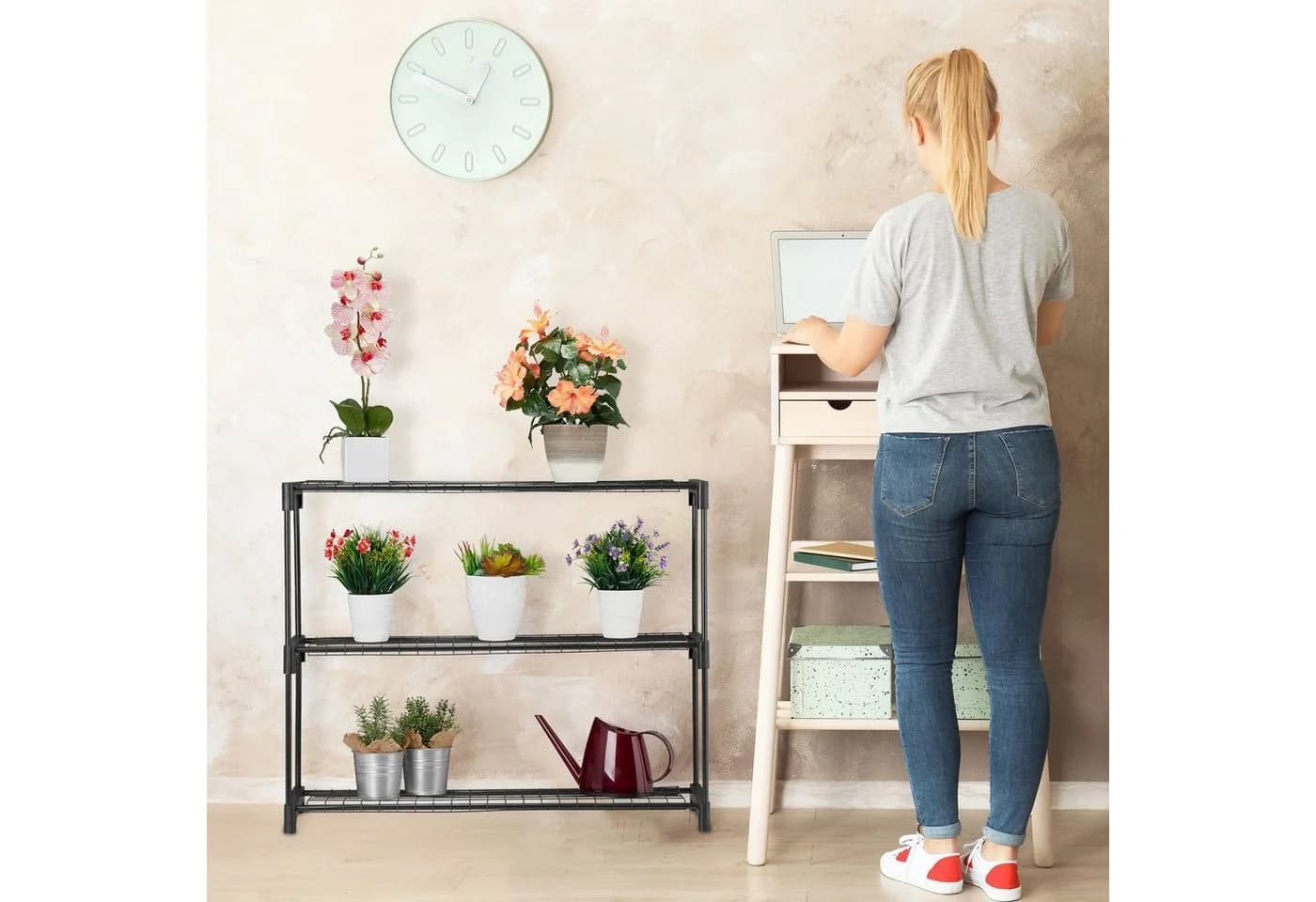 relaxdays Blumenständer Pflanzenregal 3 Ablagen Schwarz Metall - Bild 5