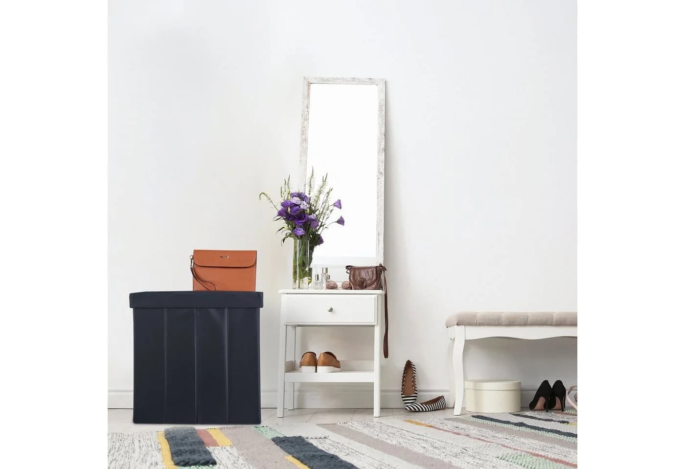 relaxdays Sitzhocker Schwarz Kunstleder mit Stauraum und Faltfunktion