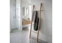 relaxdays Handtuchleiter Walnussholz 4 Sprossen Braun Bild 3