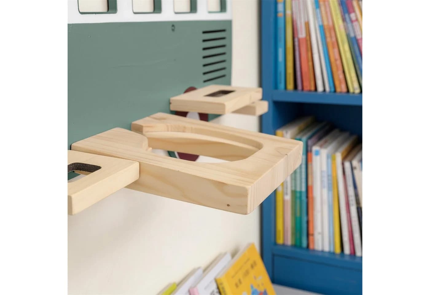 relaxdays Kinderregal Toniebox Regal Bus Grün - Bild 5