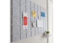 relaxdays Pinnwand 12x selbstklebende Filzquadrate Grau Bild 1