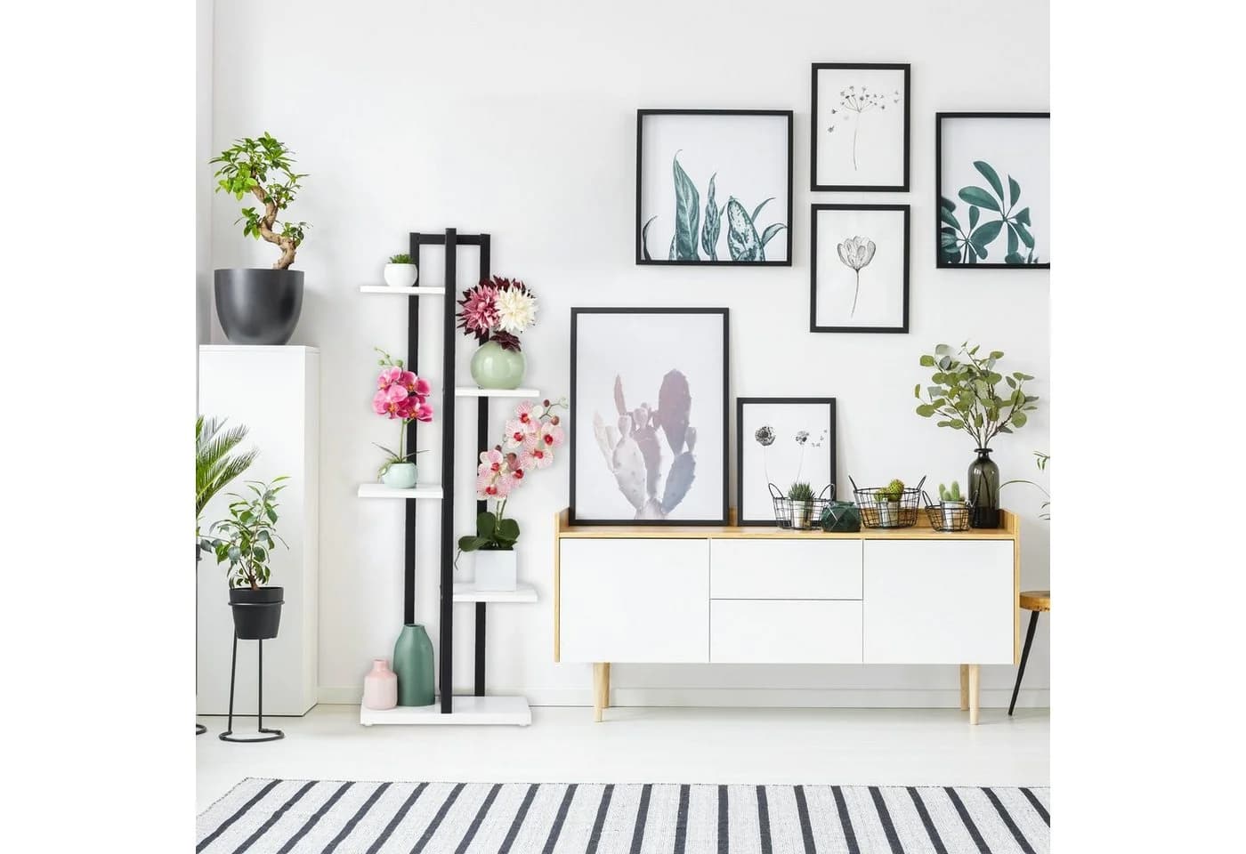 relaxdays Blumenständer Pflanzenregal 5 Ablagen Weiß