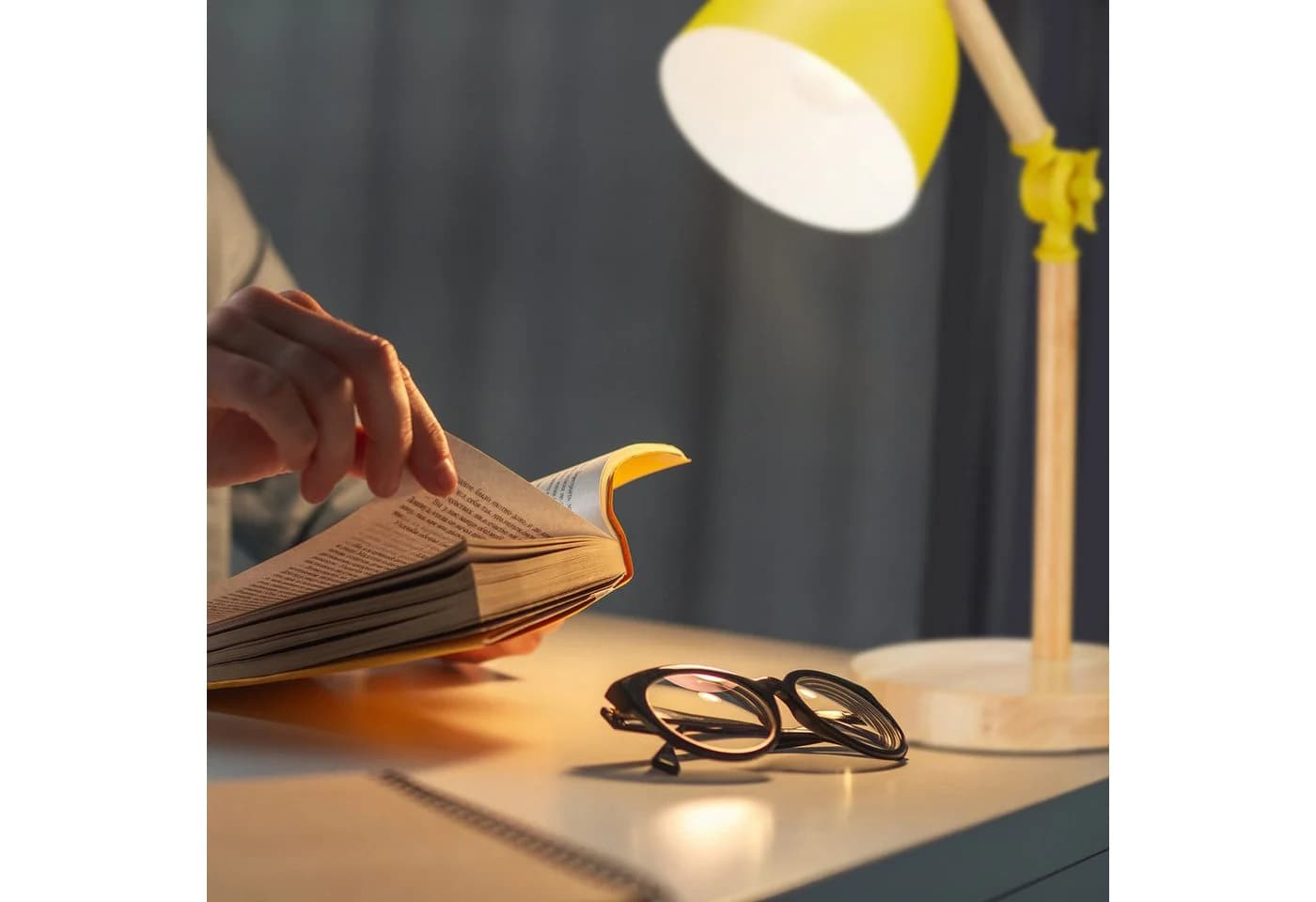 relaxdays Schreibtischlampe Holz verstellbar Grün - Bild 5