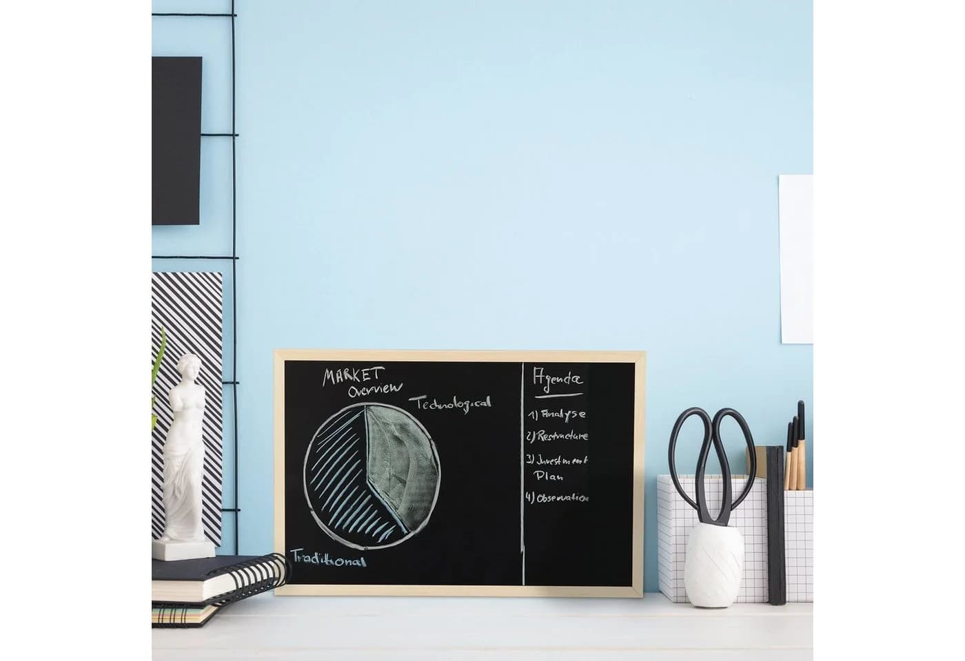 relaxdays Wandtafel Kreidetafel mit Kiefernholzrahmen Schwarz