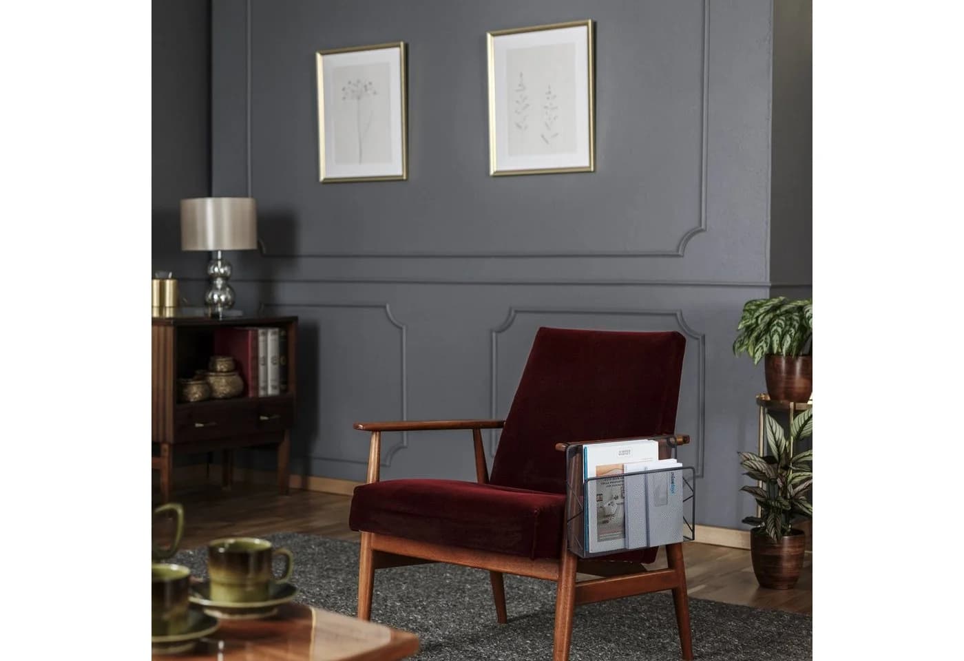 relaxdays Zeitungsständer Zeitschriftenhalter Wand, Schwarz