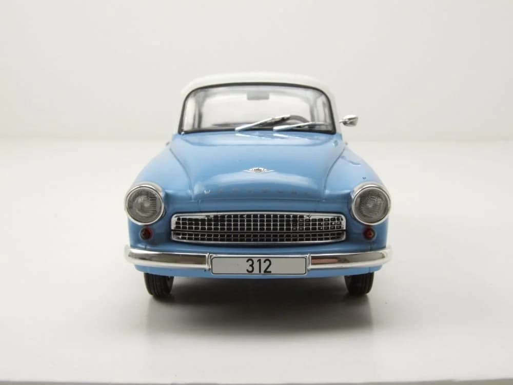 Whitebox Modellauto Wartburg 312 1965 Hellblau-Weiß 1:24 - Bild 5