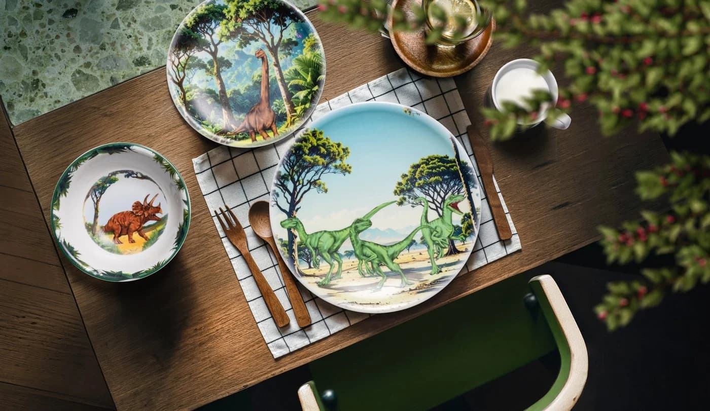 Seltmann Weiden Speiseteller rund 25,5 cm Dino-Design bunt