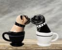 MystiCalls Salz- und Pfefferstreuer Mops in Tasse 2-tlg. Bild 4