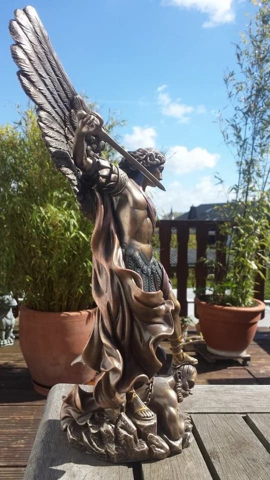 MystiCalls Dekofigur Erzengel Michael Bronze Kunststein - Bild 3