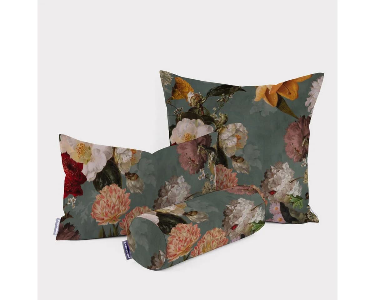 SCHÖNER LEBEN. Kissenhülle Samt Vintage Rosen Blumen mint