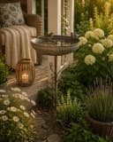 finehomegarden Vogeltränke auf Metallfuß mit Vogel-Deko grün/braun Bild 1