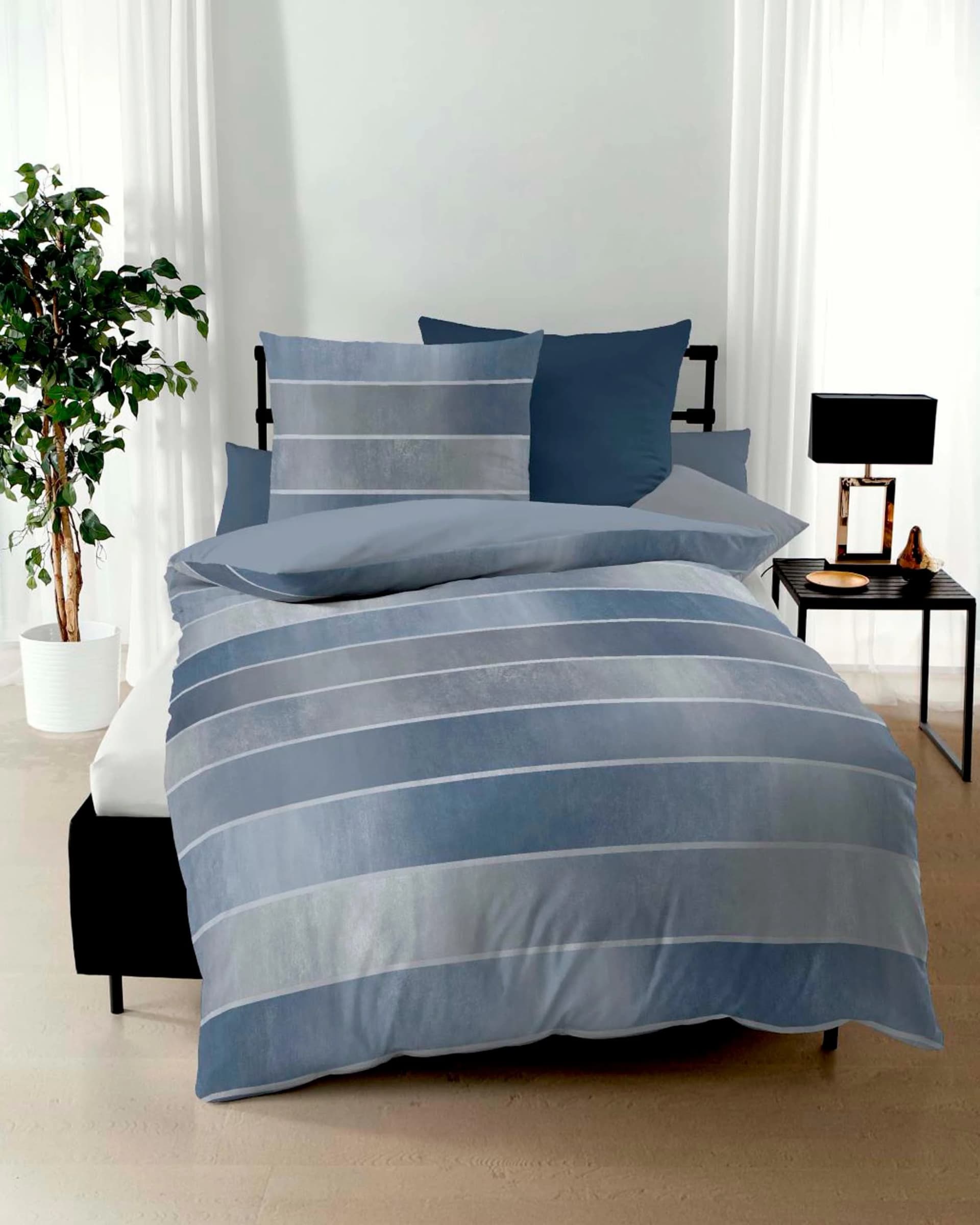 Kaeppel Wendebettwäsche Timeless Blau Mako-Satin 100% Baumwolle