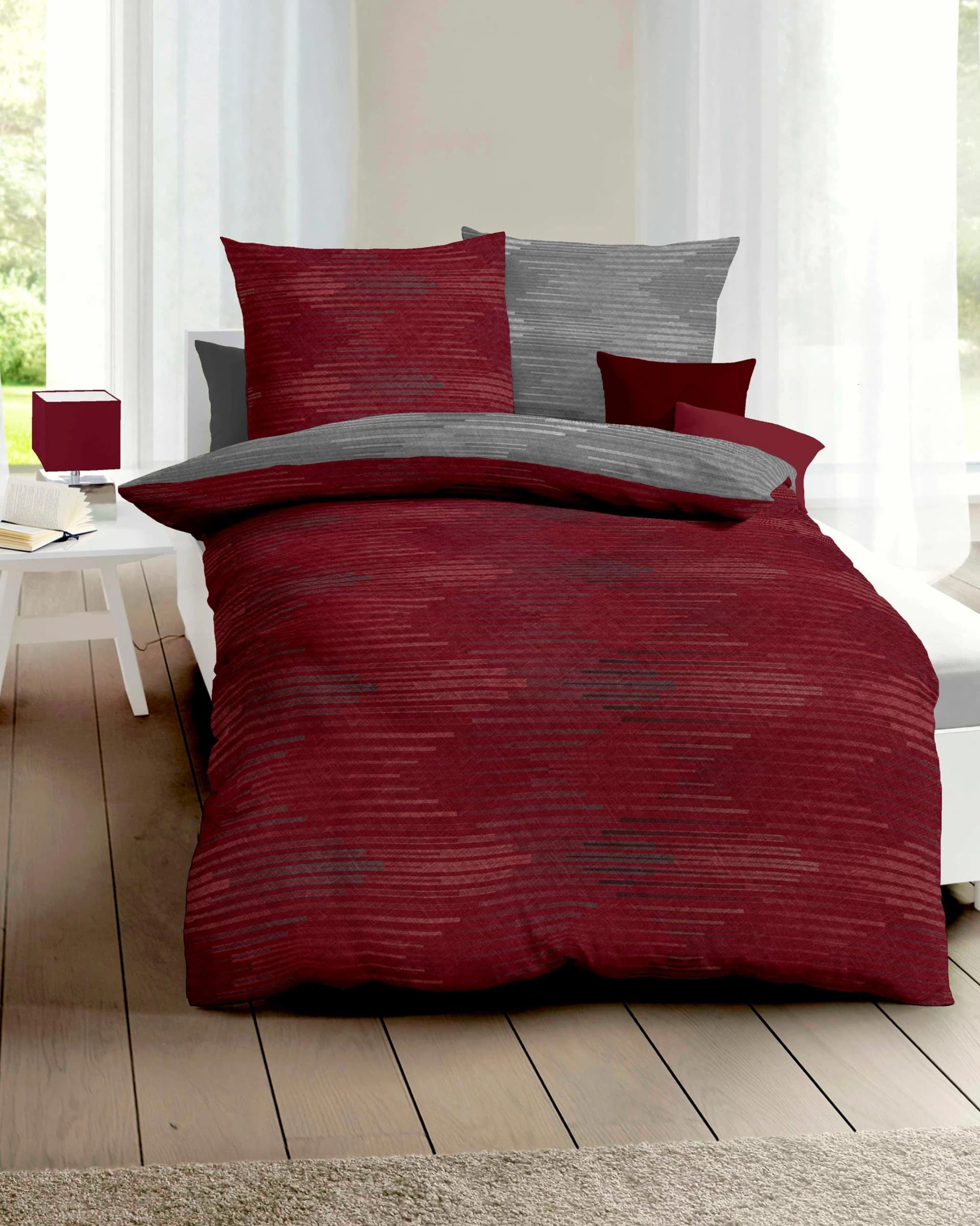 Kaeppel Wendebettwäsche Ikat Rubinrot Mako-Satin 100% Baumwolle