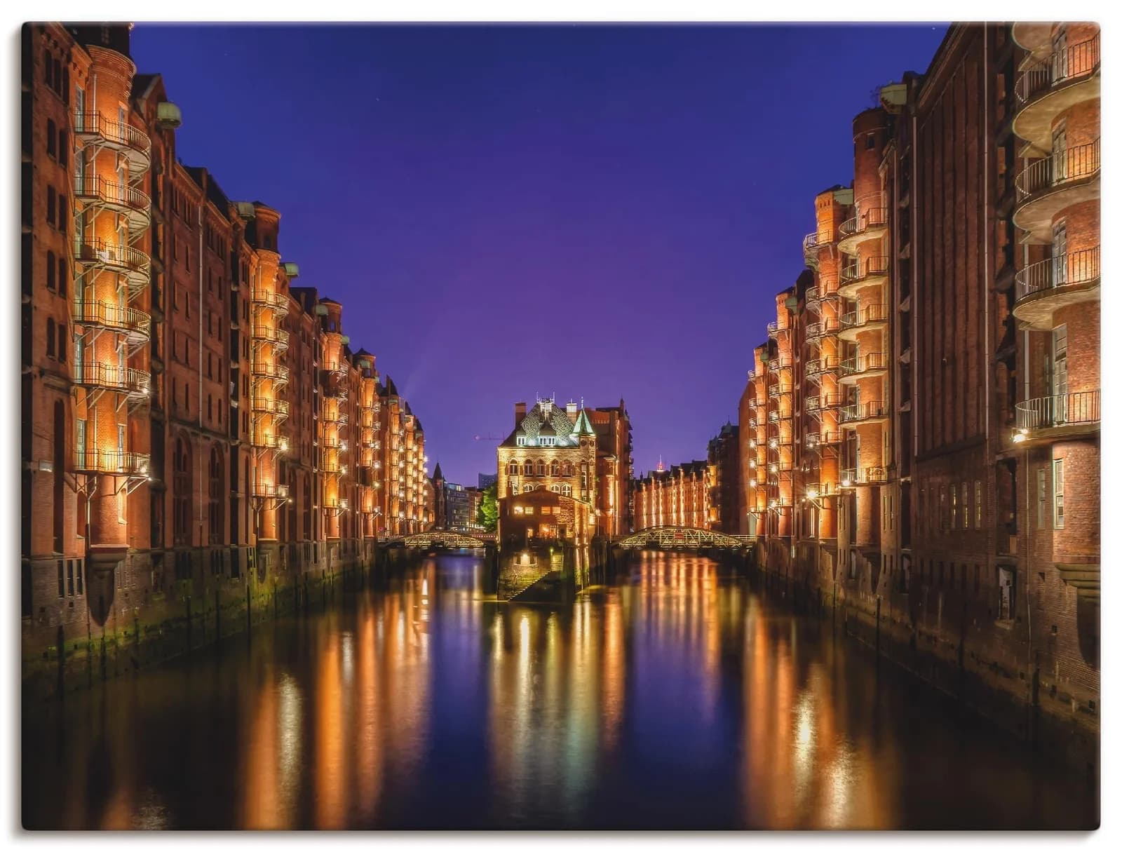ARTLAND Leinwandbild Hamburg Speicherstadt bei Nacht Gold