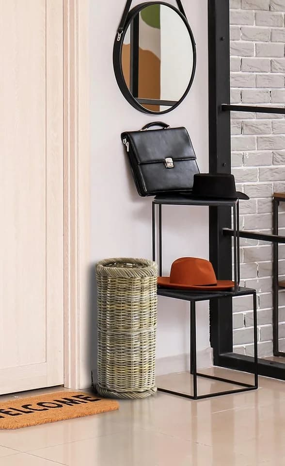 Kobolo Schirmständer Rattan Grau