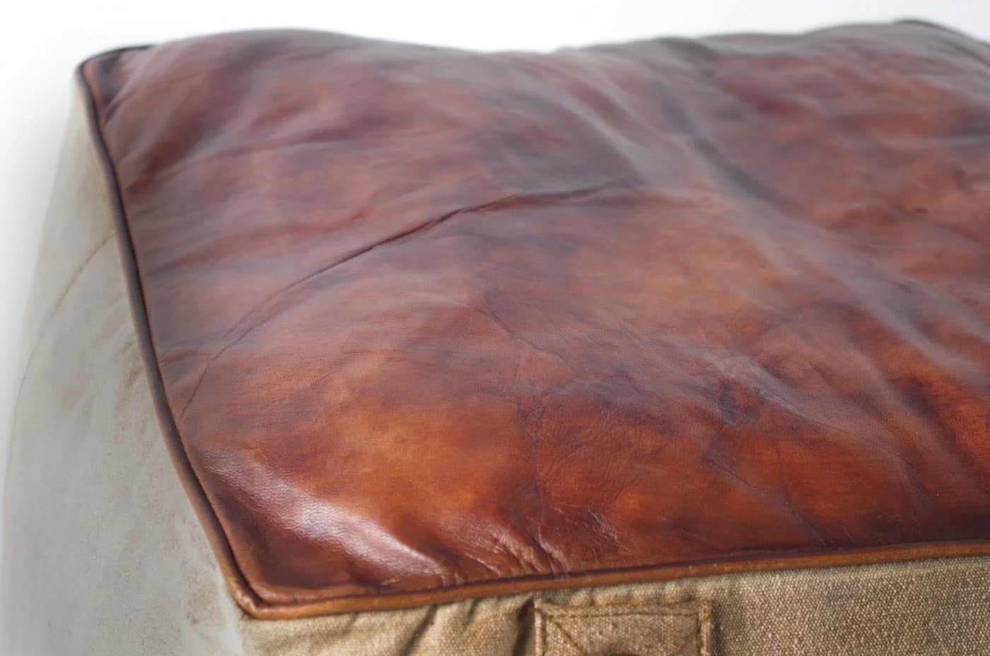 Kobolo Sitzwürfel Sitzpouf Canvas quadratisch mit Aufdruck Kunstlederapplikationen