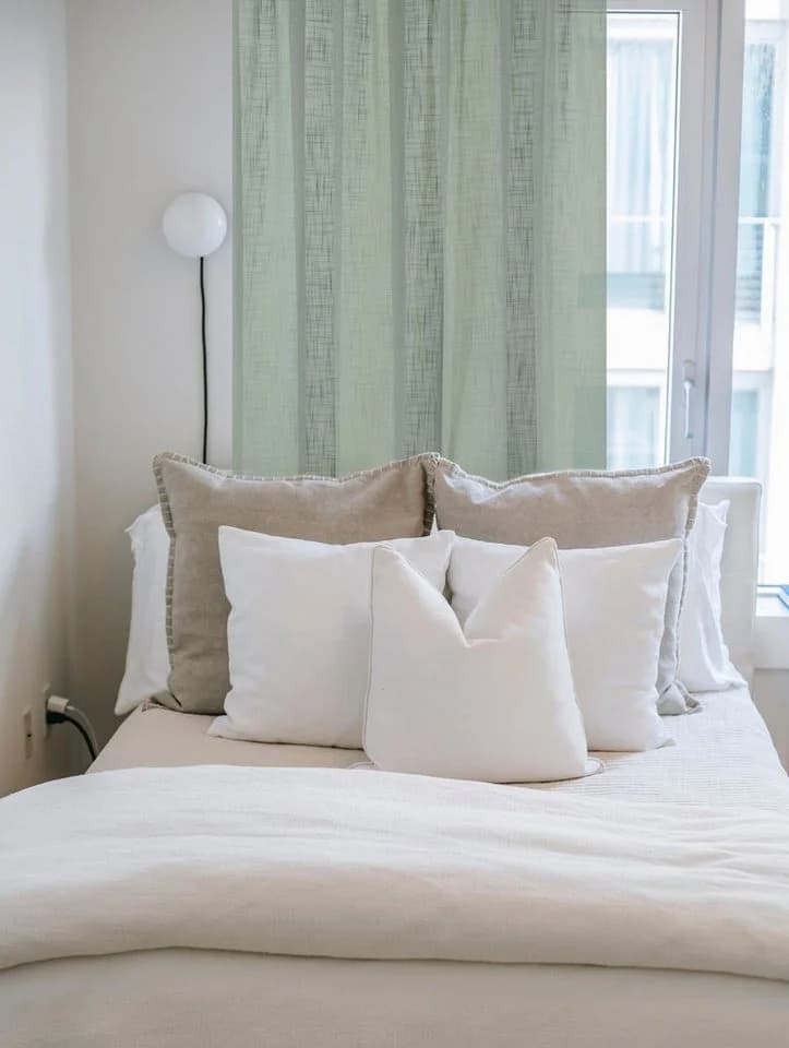 HOME BASICS Vorhang SOFTY Grün Polyester Uni Gardine - Bild 4