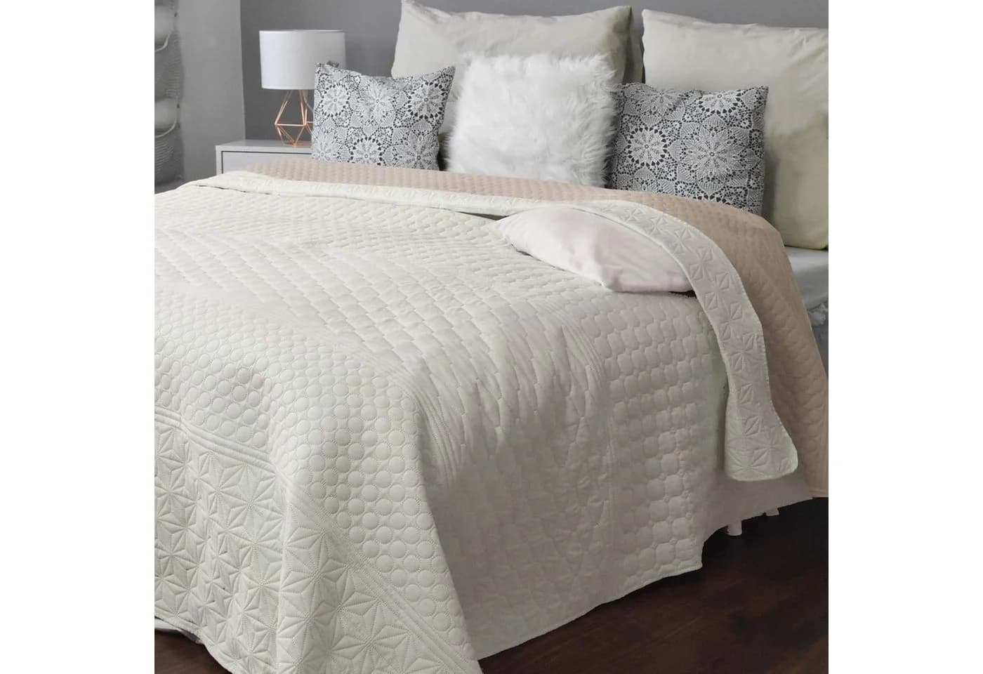 HOMELEVEL Tagesdecke XXL 220x240 cm Beige Gemustert Wende