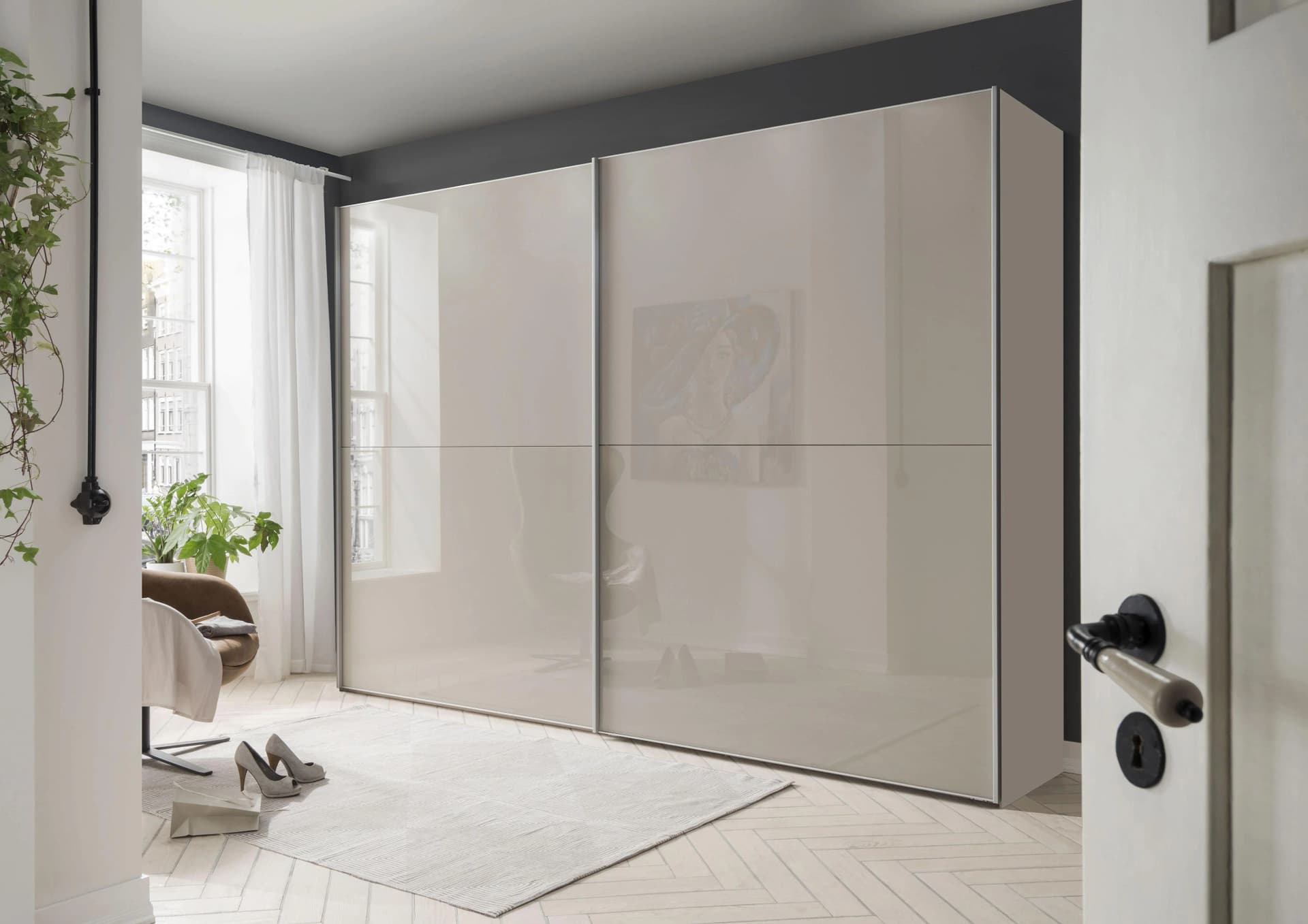 WIEMANN Schwebetürenschrank Orion Grau Glasfront