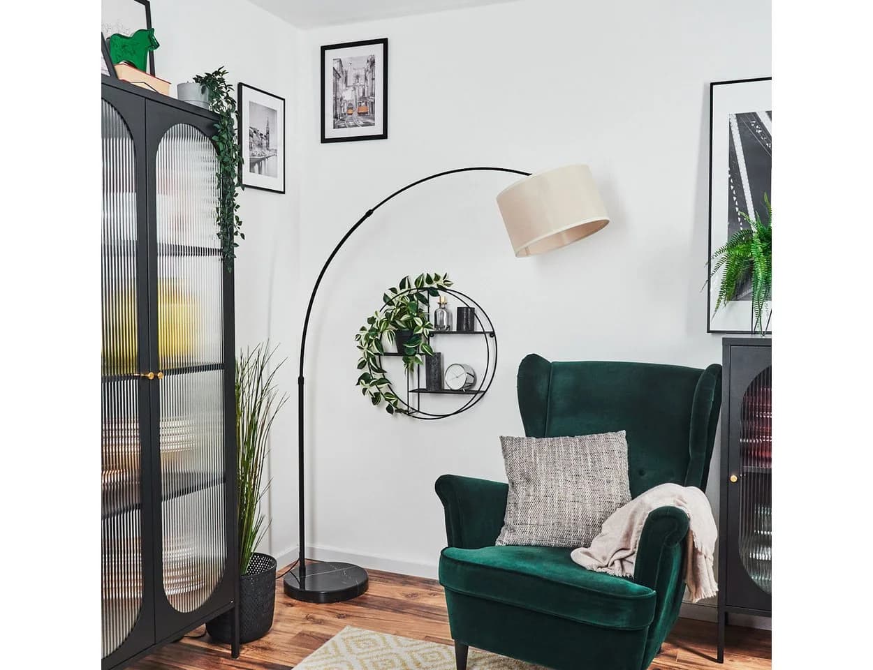 hofstein Bogenlampe Stehlampe Marmorfuß Schwarz/Beige/Weiß