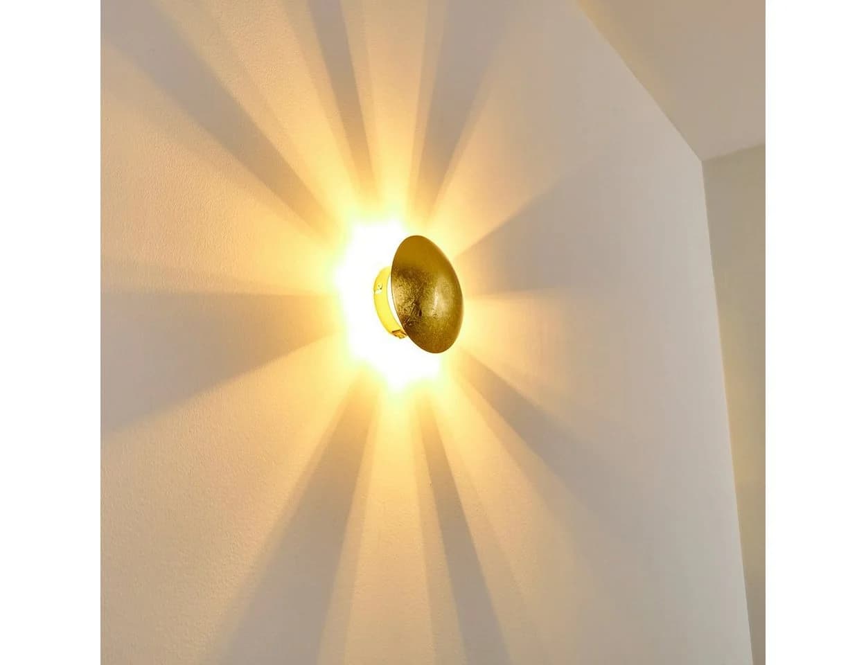 hofstein Wandleuchte »Godo« Wandlampe Runde Metall Gold - Bild 4