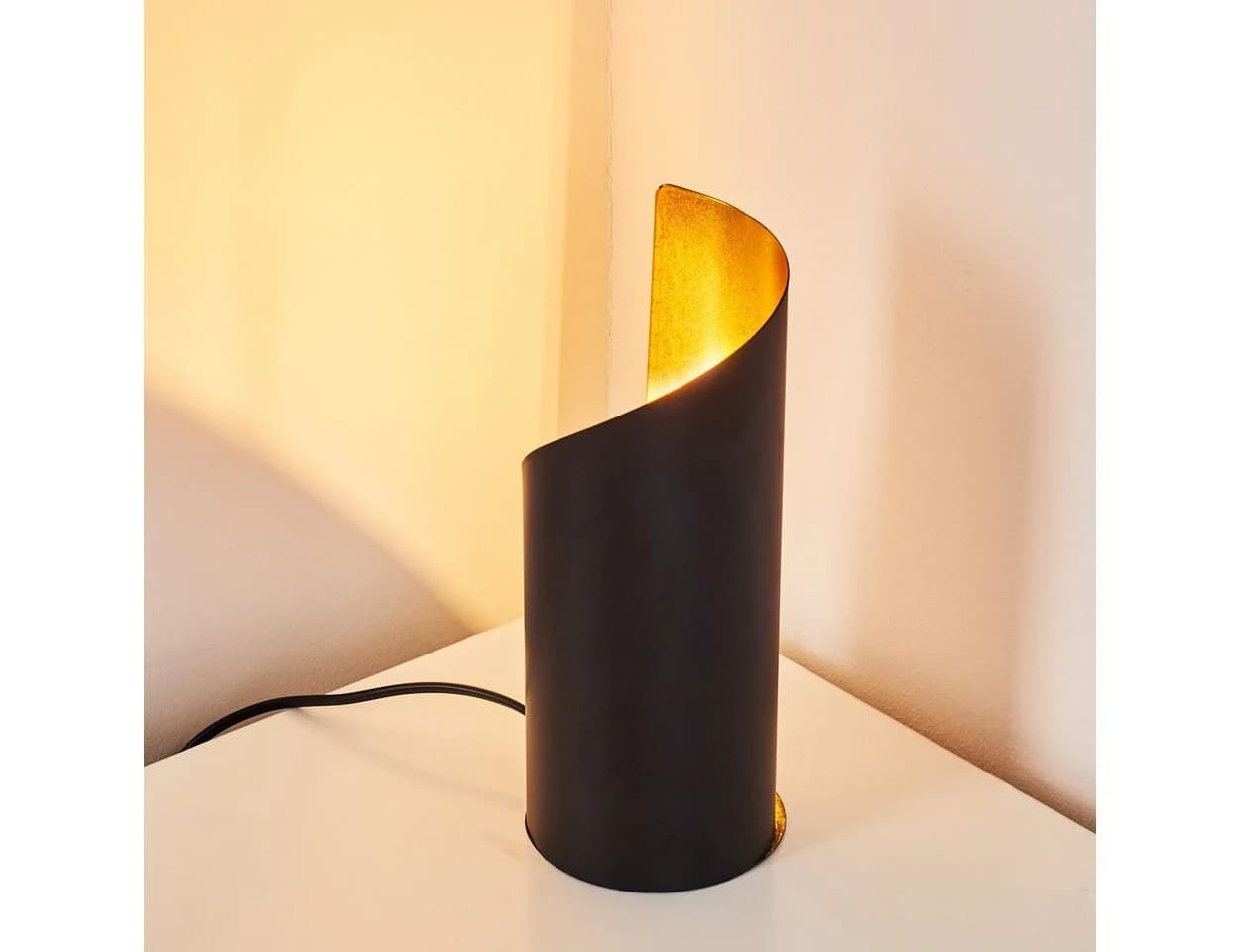 hofstein Tischleuchte Barberino Schwarz/Gold Modern - Bild 3