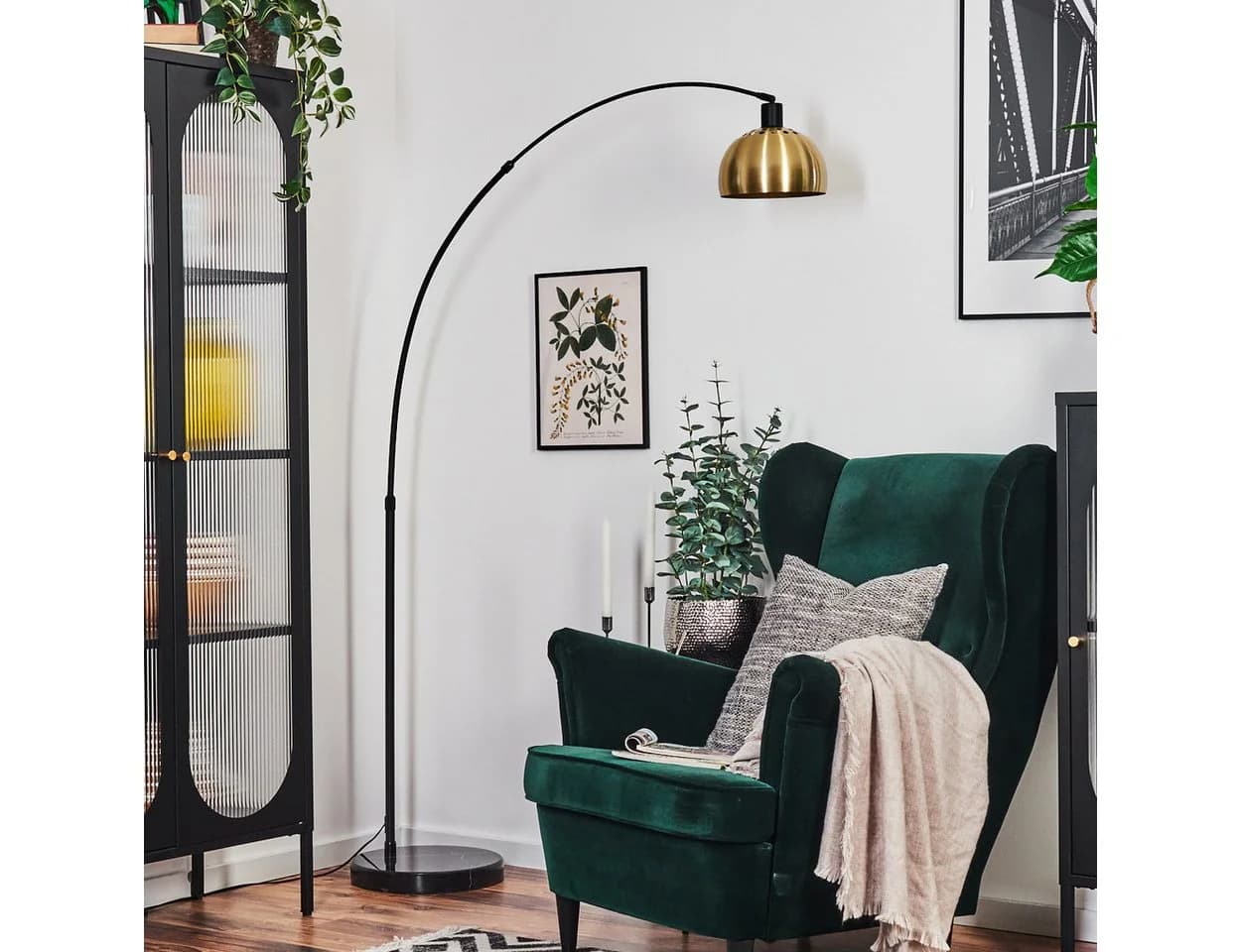 hofstein Bogenlampe Stehlampe Schwarz/Gold Marmorfuß E27